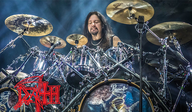GENE HOGLAN dice que "Symbolic" de DEATH fue "absolutamente odiado"