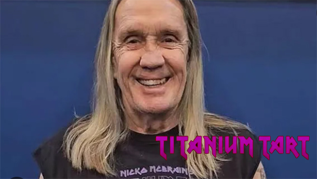 Vídeos de Nicko McBrain en el inicio de la minigira ‘Titanium Tart 2026’